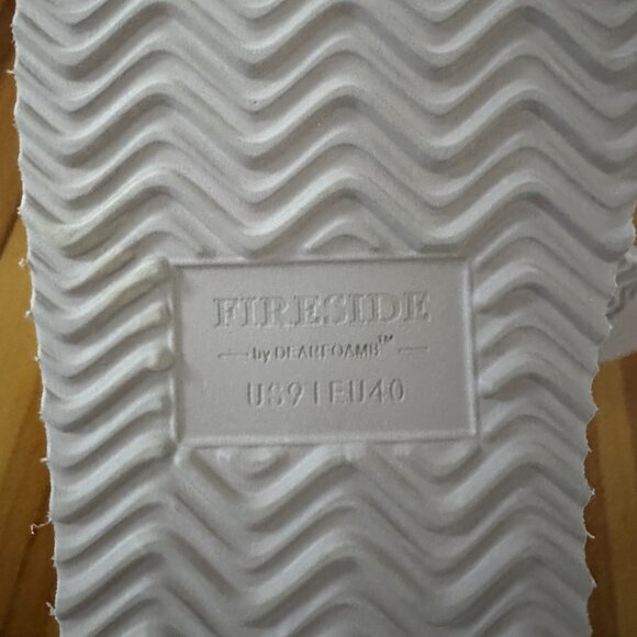 Real Shearling Australian Pink Mauve Boots, New, Size 9 - Picture 5 of 5